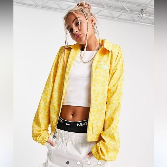 NWT Nike Sport Daisy woven full-zip floral print jacket in mustard - Picture 1 of 8
